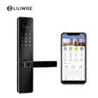 Il App astuto di TTLock della serratura di porta dell'appartamento di Liliwise Airbnb controlla la radio WiFi dell'impronta digitale